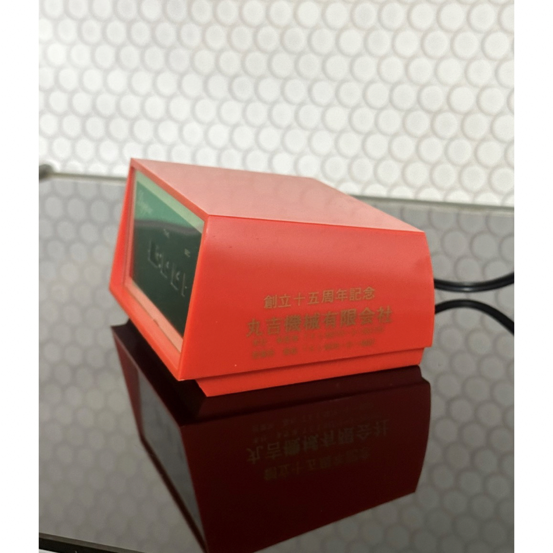 レトロポップ デジタル時計 置き時計 パタパタ時計風 スペース レトロポップ デジタル時計 置き時計 パタパタ時計風 スペース