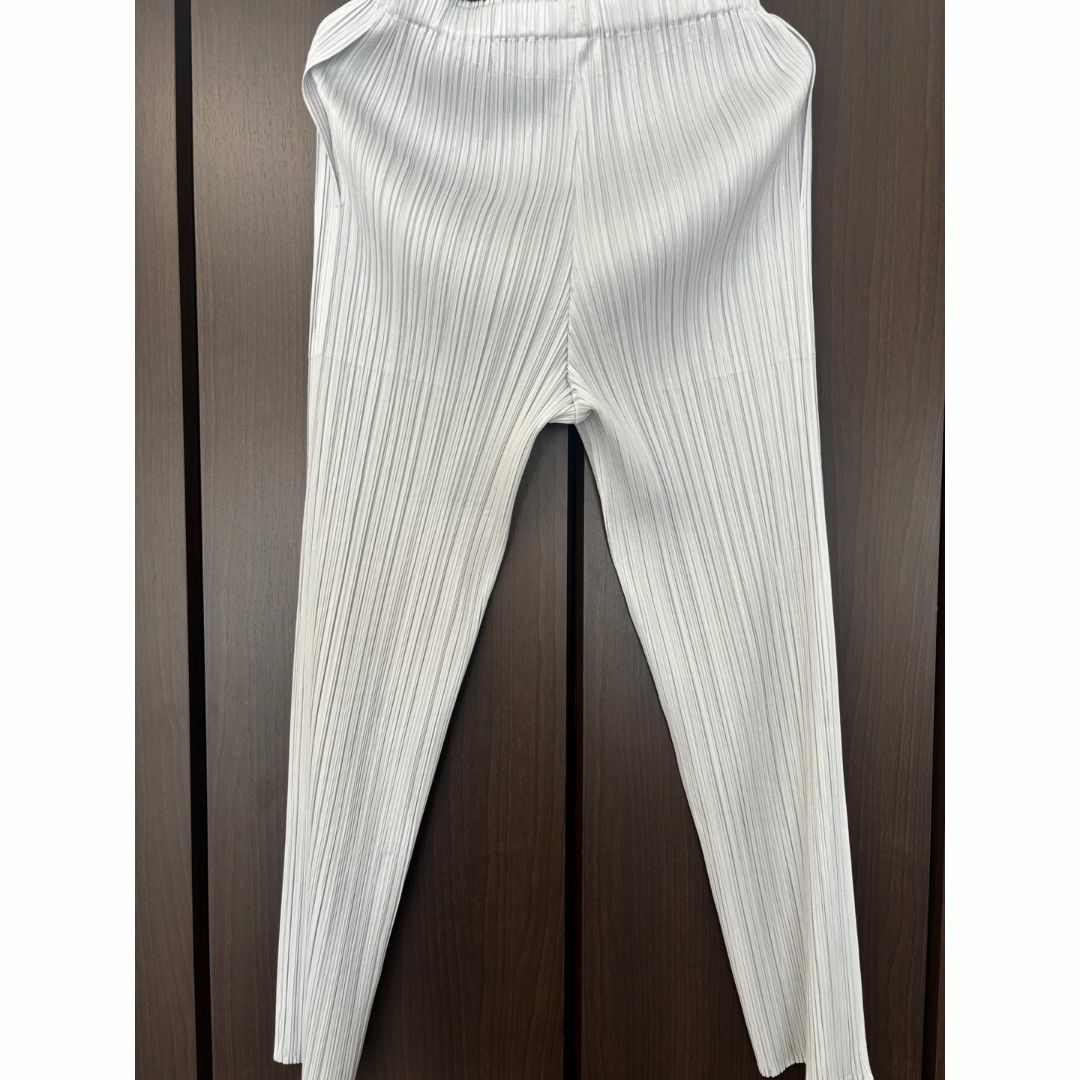PLEATS PLEASE ISSEY MIYAKE - PLEATS PLEASE ISSEY MIYAKE PLEATS PLEASE ISSEY MIYAKE - PLEATS PLEASE ISSEY MIYAKE