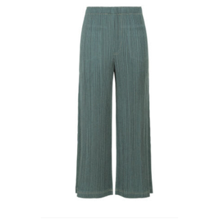 PLEATS PLEASE ISSEY MIYAKE(パンツ ・ グリーン・カーキ/緑色 PLEATS PLEASE ISSEY MIYAKE(パンツ ・ グリーン・カーキ/緑色