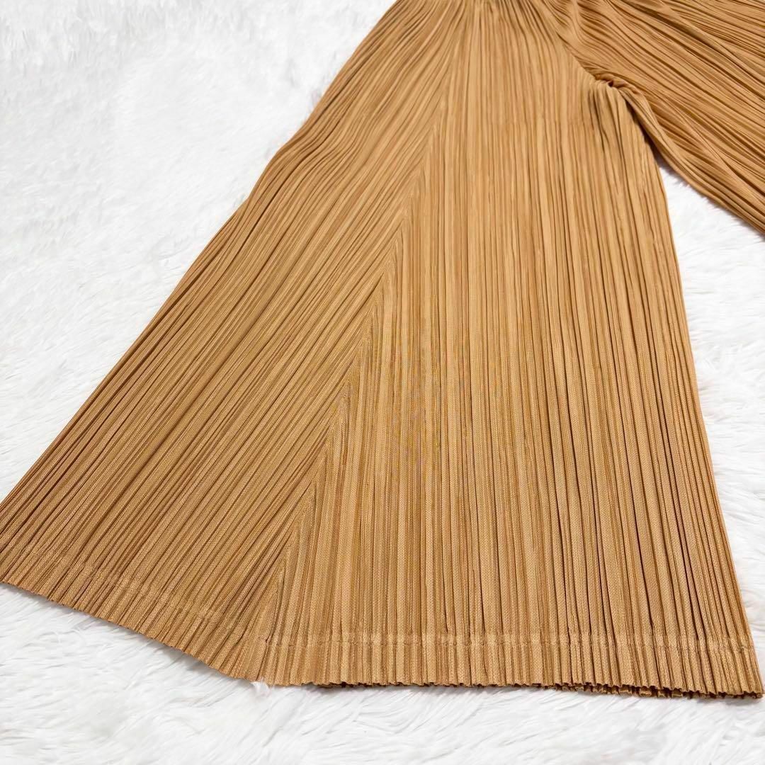 PLEATS PLEASE ISSEY MIYAKE - 美品 近年モデル プリーツ PLEATS PLEASE ISSEY MIYAKE - 美品 近年モデル プリーツ