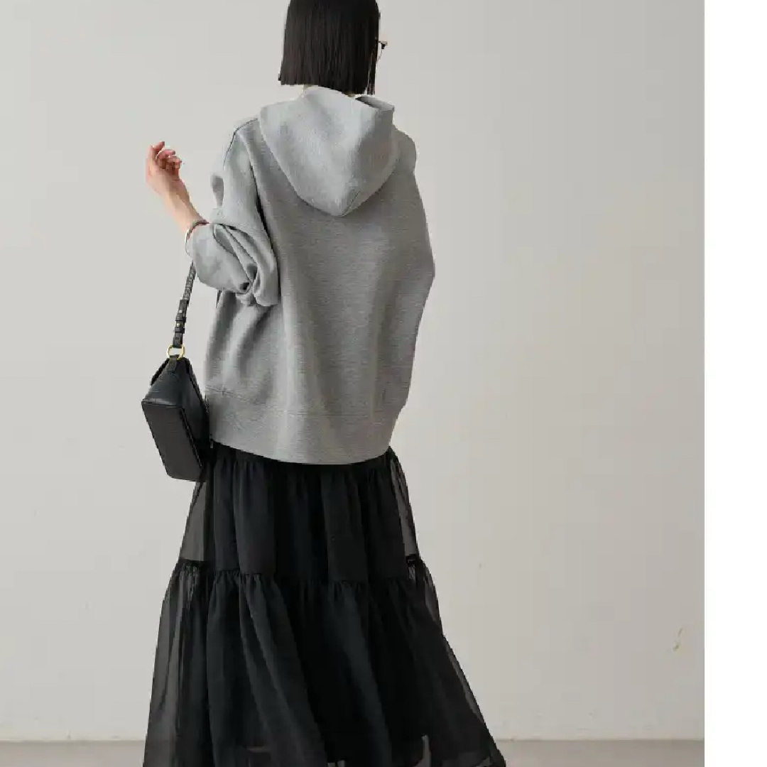 Loungedress - 新品 loungedress ポンチ フーディ パーカー プル Loungedress - 新品 loungedress ポンチ フーディ パーカー プル