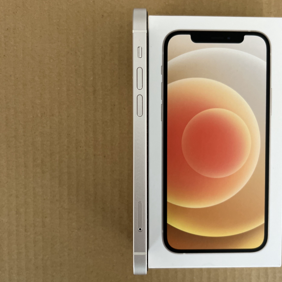 iPhone - 【美品】iPhone 12 64GB ホワイト SIMロック解除済の iPhone - 【美品】iPhone 12 64GB ホワイト SIMロック解除済の