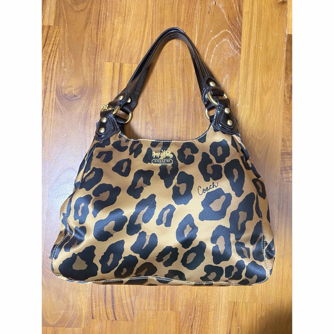 COACH - Coach ヒョウ柄 ハンドバッグの通販 by ててて's shop COACH - Coach ヒョウ柄 ハンドバッグの通販 by ててて's shop