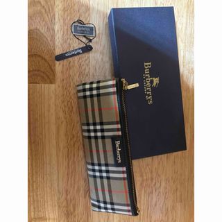 BURBERRY(ペンケース/筆箱)のフリマアイテム一覧 BURBERRY(ペンケース/筆箱)のフリマアイテム一覧