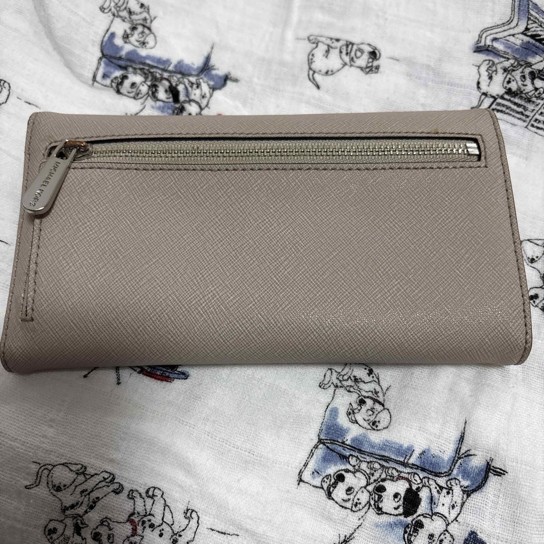 MICHAEL KORS - MICHAEL KORS 長財布の通販 by あい's shop MICHAEL KORS - MICHAEL KORS 長財布の通販 by あい's shop