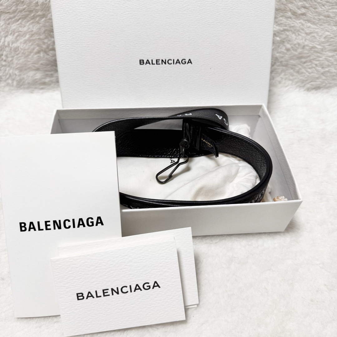 BALENCIAGA - バレンシアガ ネック ストラップ レザー ネック BALENCIAGA - バレンシアガ ネック ストラップ レザー ネック