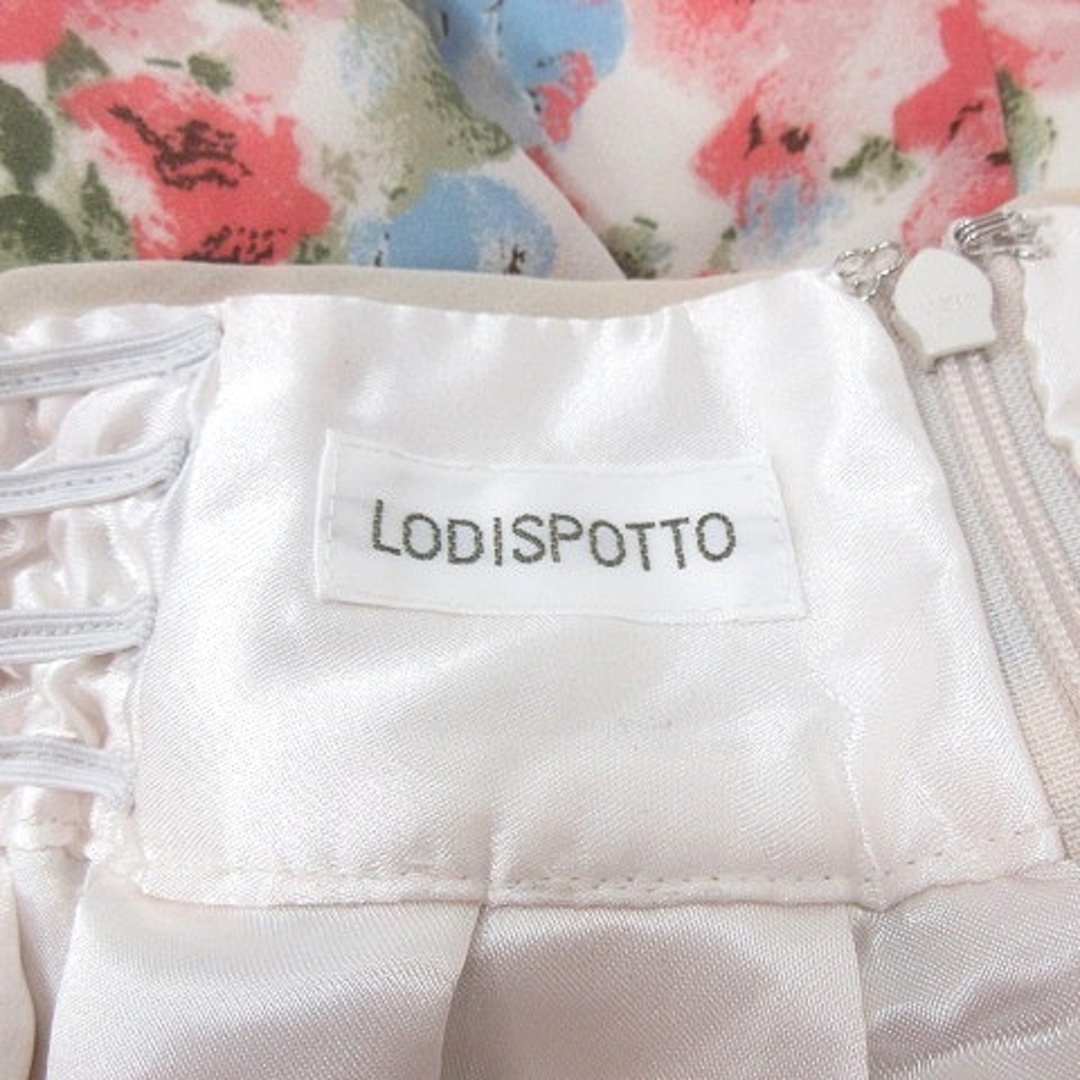 LODISPOTTO(ロディスポット)のロディスポット LODISPOTTO フレアスカート ミニ 花柄 S 白 レディースのスカート(ミニスカート)の商品写真