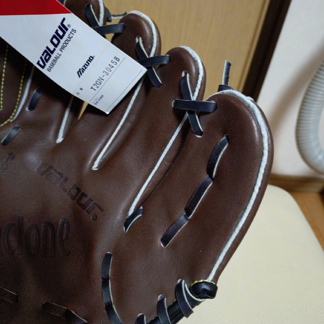 MIZUNO - ミズノ Cyclone 一般軟式用グローブ 未使用タグ付き① MIZUNO - ミズノ Cyclone 一般軟式用グローブ 未使用タグ付き①