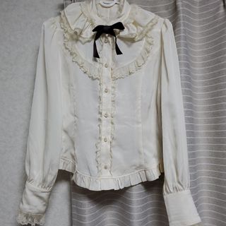 Innocent World(シャツ/ブラウス(長袖/七分))のフリマアイテム一覧 Innocent World(シャツ/ブラウス(長袖/七分))のフリマアイテム一覧