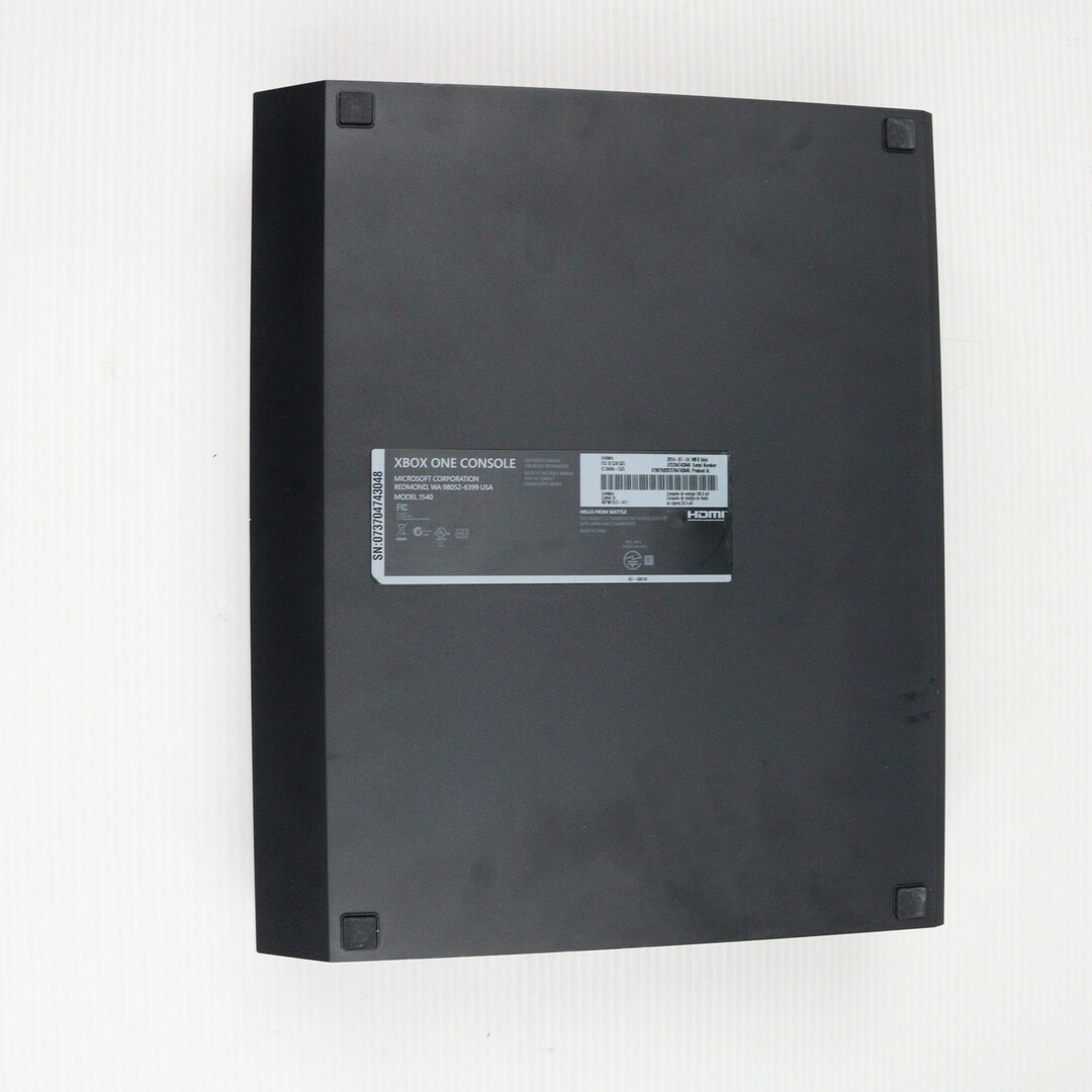 Microsoft - (本体)Xbox One (エックスボックス ワン)(5C5-00019 Microsoft - (本体)Xbox One (エックスボックス ワン)(5C5-00019