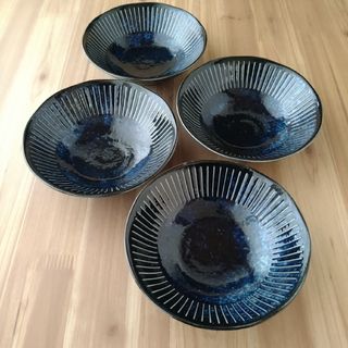 美濃焼 - 撥水十草小鉢・4個 美濃焼(新品・未使用)の通販 by 美濃焼 - 撥水十草小鉢・4個 美濃焼(新品・未使用)の通販 by