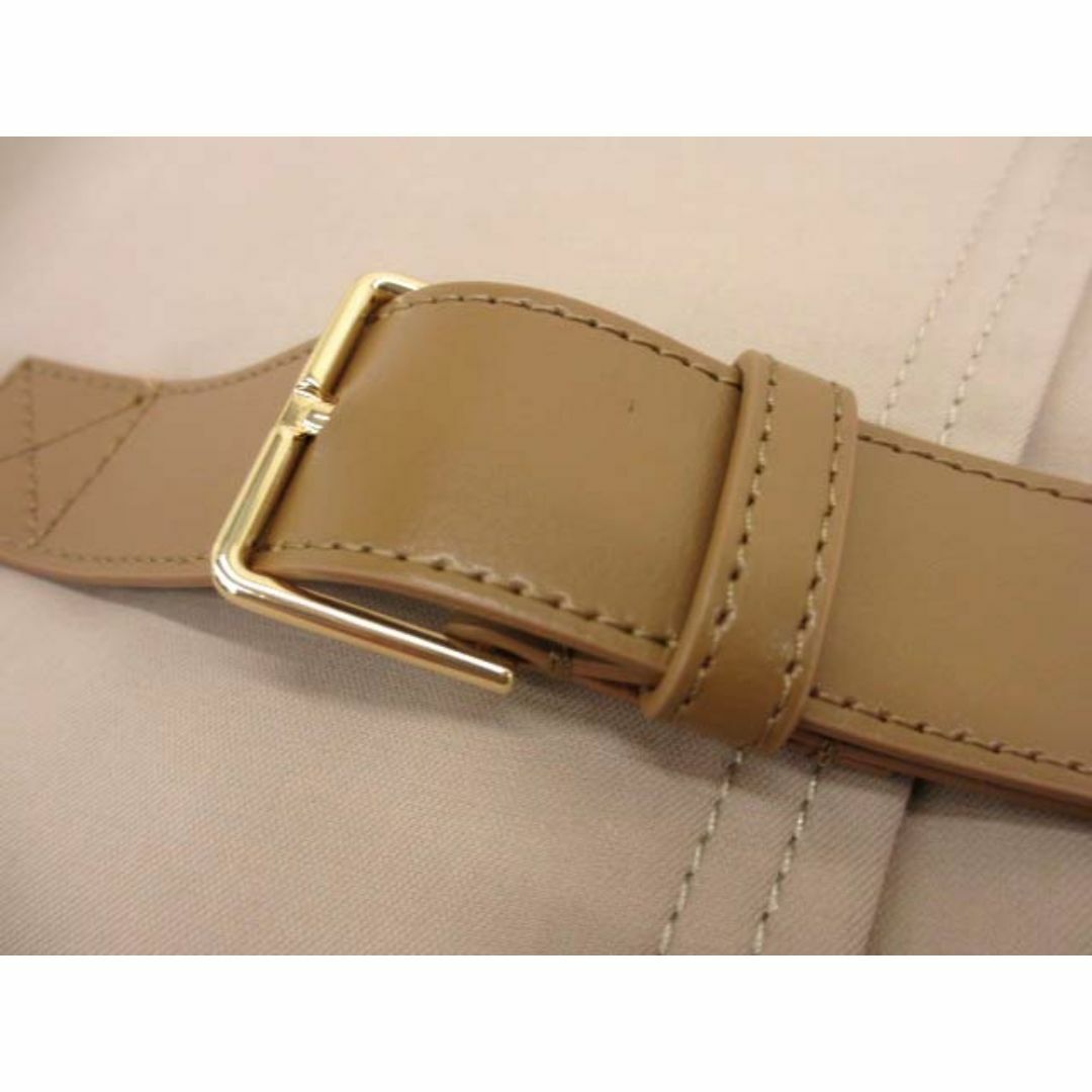 Max Mara - 美品 マックスマーラ 24SS ピュアコットン ケープ Max Mara - 美品 マックスマーラ 24SS ピュアコットン ケープ