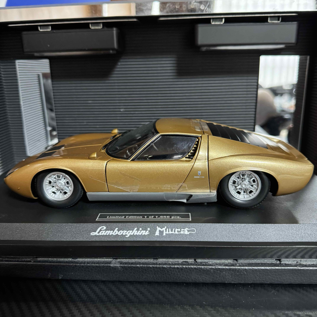 京商 - 絶版未展示品 京商 ランボルギーニ ミウラ P400 Goldの 京商 - 絶版未展示品 京商 ランボルギーニ ミウラ P400 Goldの