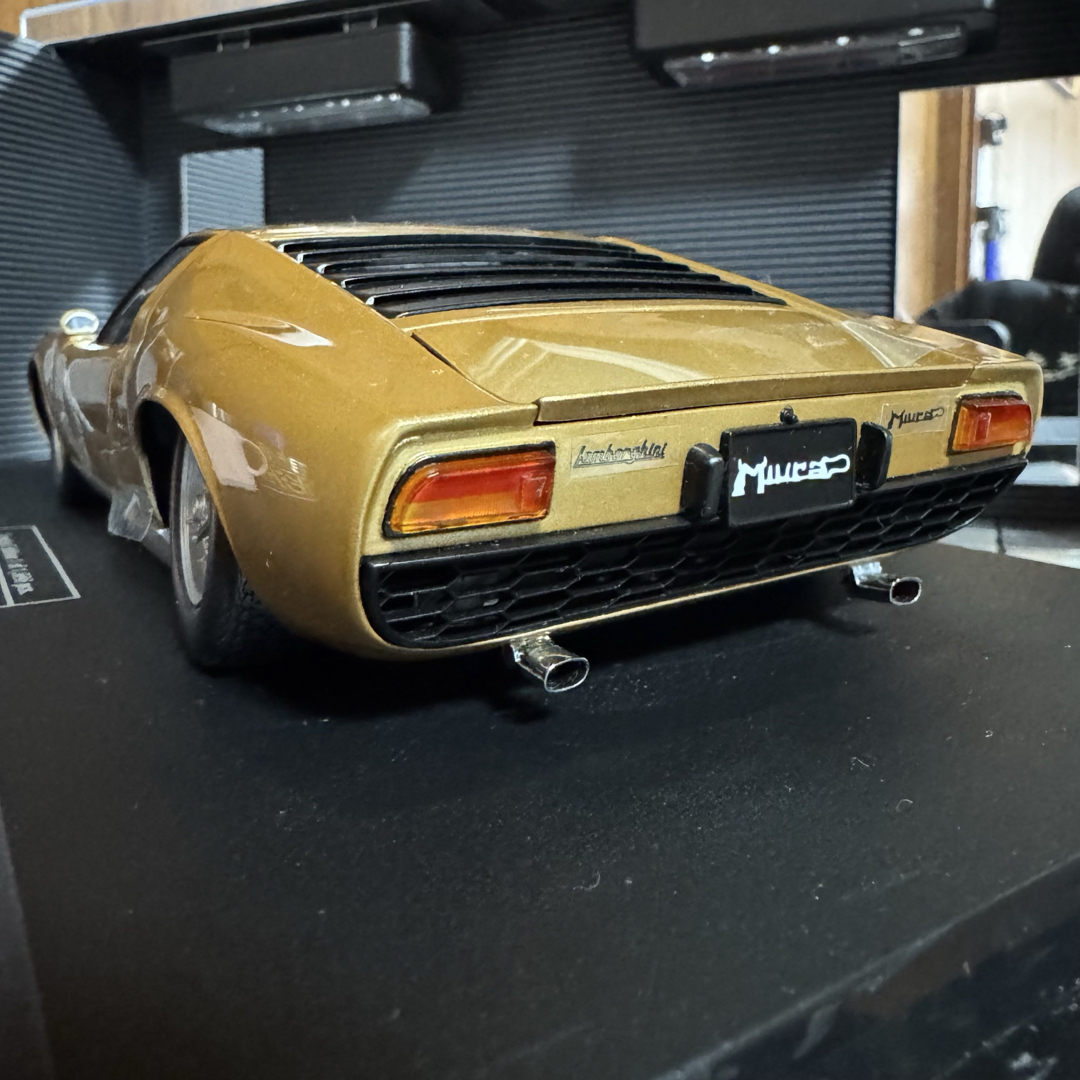 京商 - 絶版未展示品 京商 ランボルギーニ ミウラ P400 Goldの 京商 - 絶版未展示品 京商 ランボルギーニ ミウラ P400 Goldの