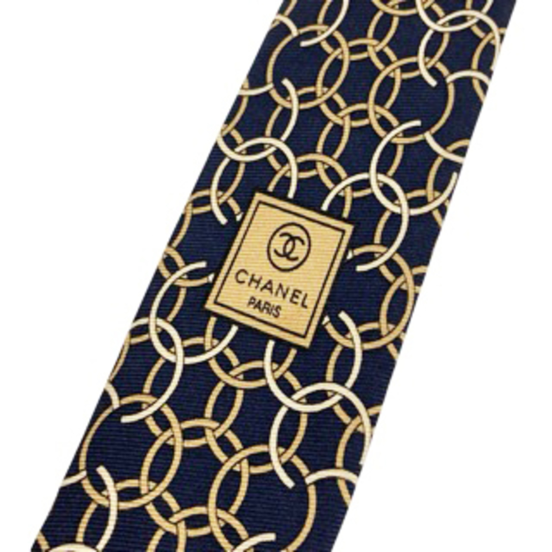 CHANEL - シャネル ネクタイ ワイドタイ 総柄 絹 シルク 紺 CHANEL - シャネル ネクタイ ワイドタイ 総柄 絹 シルク 紺