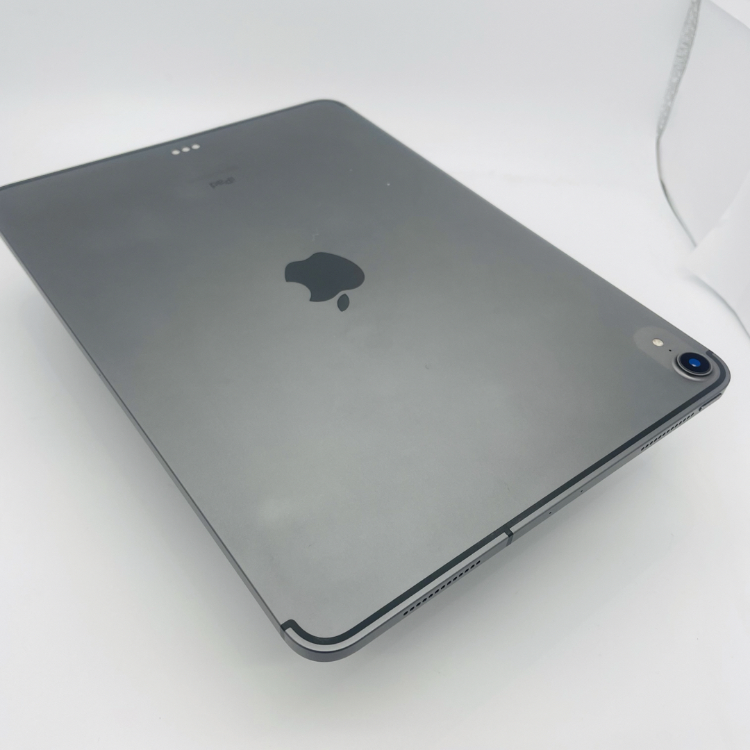 iPad - 電池100% iPad Pro 11インチ 512 GB セルラー 本体の通販 iPad - 電池100% iPad Pro 11インチ 512 GB セルラー 本体の通販