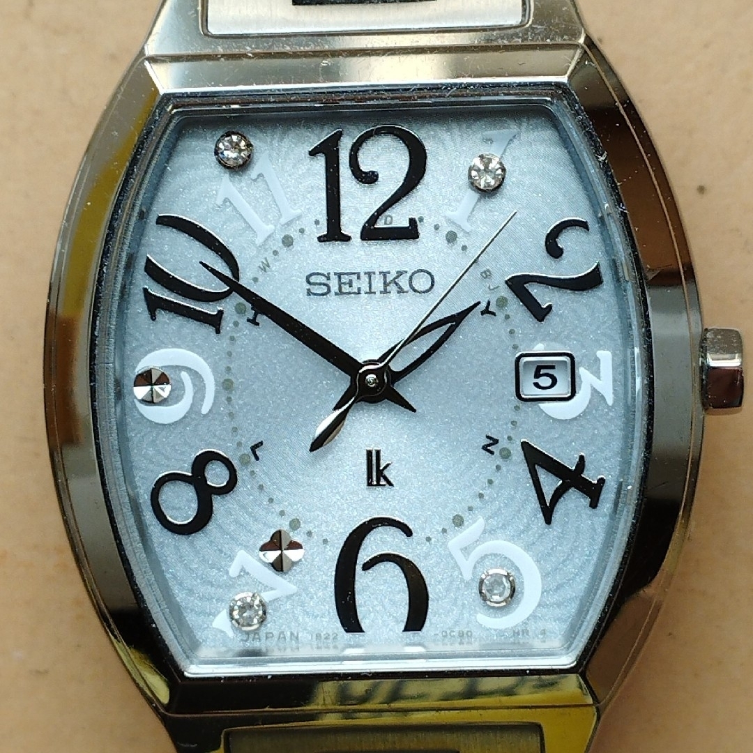 SEIKO - AR33 セイコー・ルキア 電波・ソーラー時計 日付・耐磁 SEIKO - AR33 セイコー・ルキア 電波・ソーラー時計 日付・耐磁