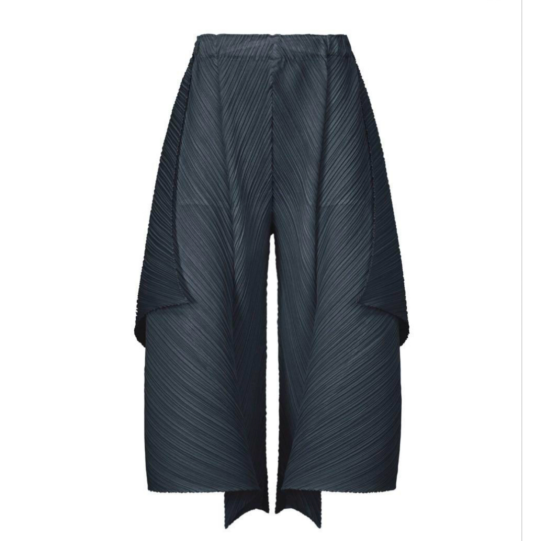 PLEATS PLEASE ISSEY MIYAKE - 新品タグ付きISSEY MIYAKE FLARE PLEATS PLEASE ISSEY MIYAKE - 新品タグ付きISSEY MIYAKE FLARE
