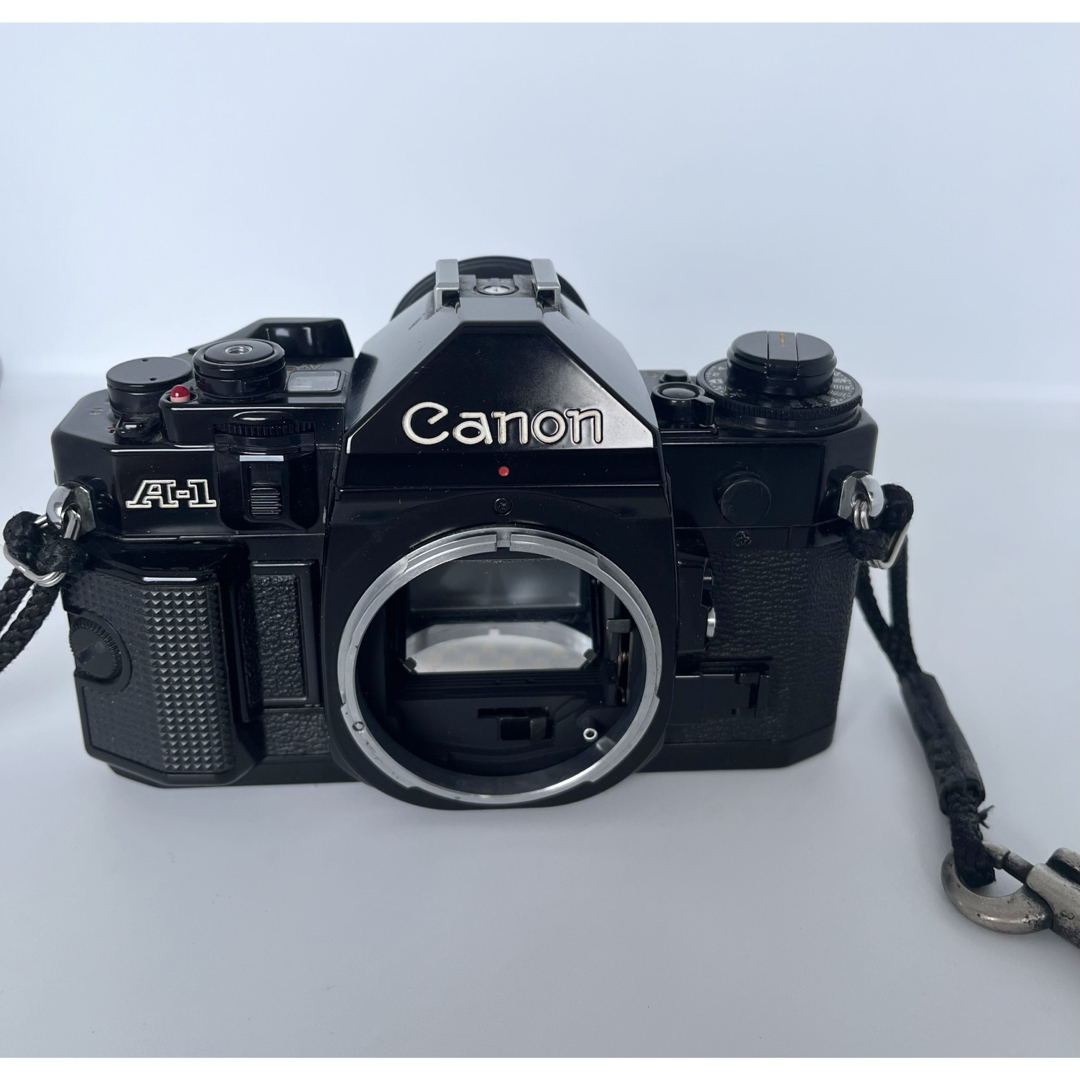 Canon - 【希少・動作品】Canon A-1 フィルムカメラ + レンズ3 Canon - 【希少・動作品】Canon A-1 フィルムカメラ + レンズ3