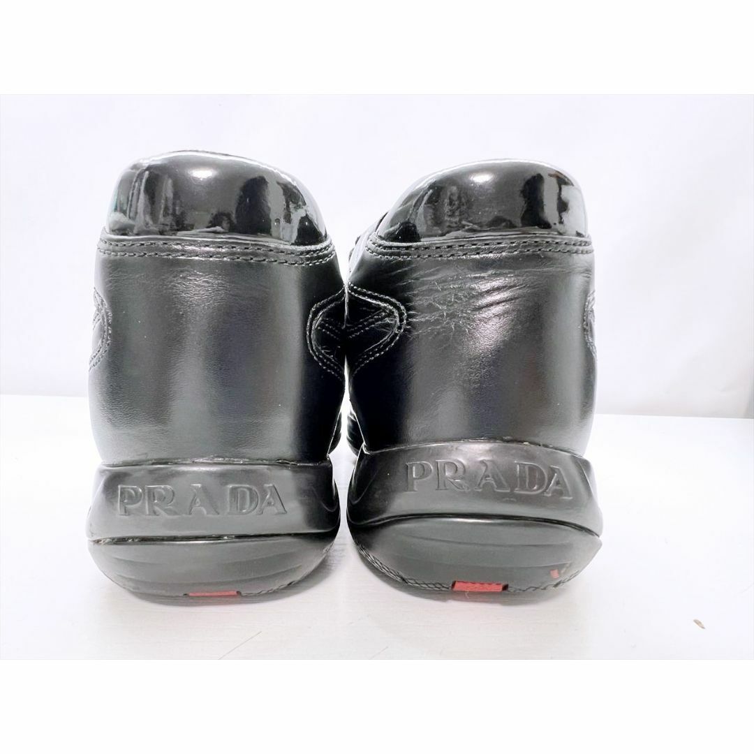 PRADA - 美品 PRADA プラダ ロゴ レザー ローカット スニーカー PRADA - 美品 PRADA プラダ ロゴ レザー ローカット スニーカー