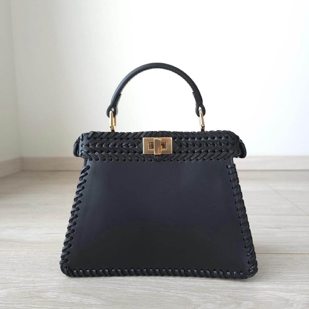 FENDI - 新品同様【フェンディ】ピーカブー アイシーユー プチ FENDI - 新品同様【フェンディ】ピーカブー アイシーユー プチ