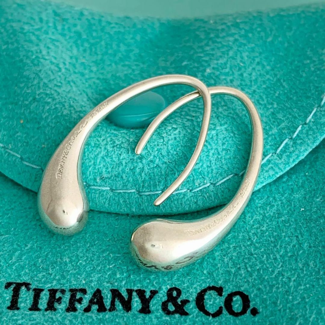 Tiffany & Co. - ティファニー 希少 ティアドロップ フープ Tiffany & Co. - ティファニー 希少 ティアドロップ フープ