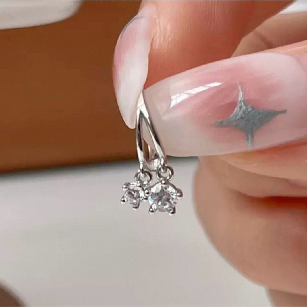 シルバーS925 ピアス クリスタル 揺れる レディース 可愛い シルバーS925 ピアス クリスタル 揺れる レディース 可愛い