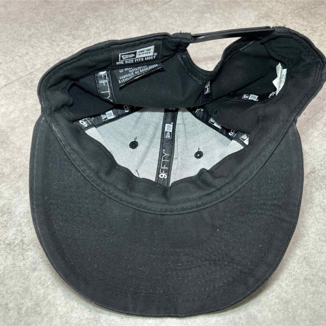 NEW ERA - 90s y2k New Era 無地 vintage ブラック キャップ NEW ERA - 90s y2k New Era 無地 vintage ブラック キャップ