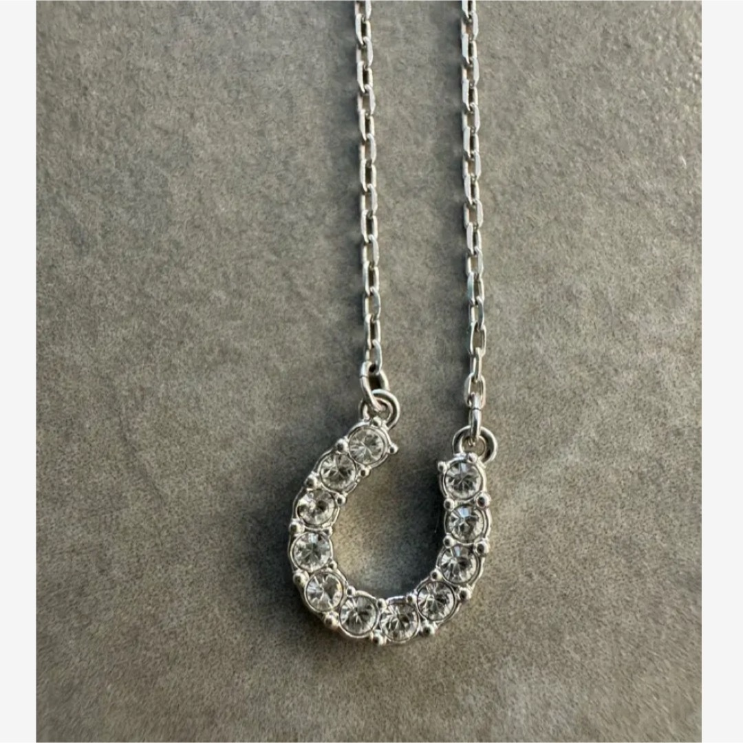 SWAROVSKI - スワロフスキー 馬蹄型クリスタルネックレス ホース SWAROVSKI - スワロフスキー 馬蹄型クリスタルネックレス ホース