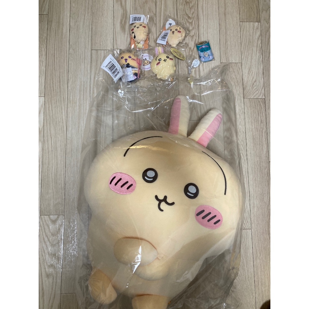 うさぎだらけくじ　A賞　腕組み　タオル生地のマスコットなどうさぎグッズ　ちいかわ