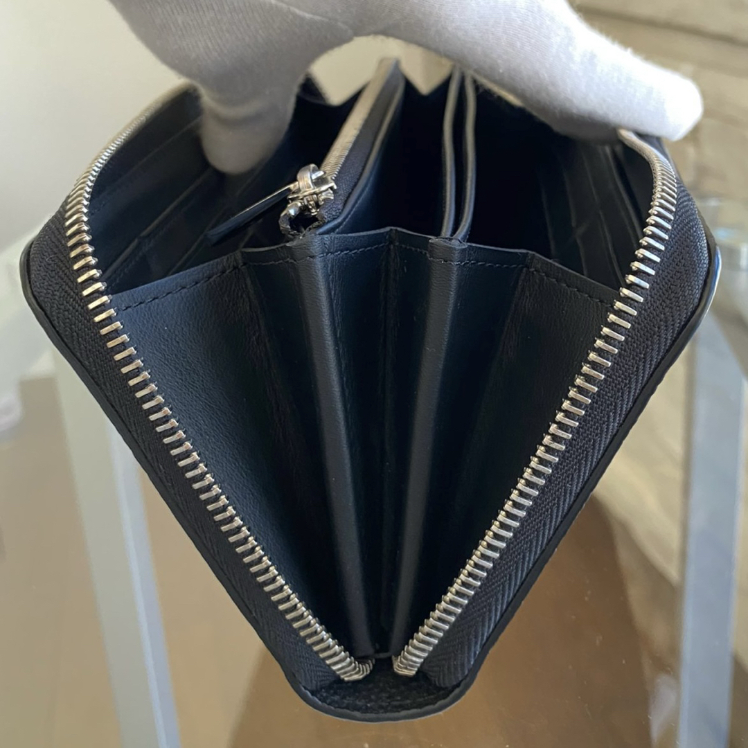LOUIS VUITTON - 【新品・未使用品】Louis Vuitton ジッピー LOUIS VUITTON - 【新品・未使用品】Louis Vuitton ジッピー
