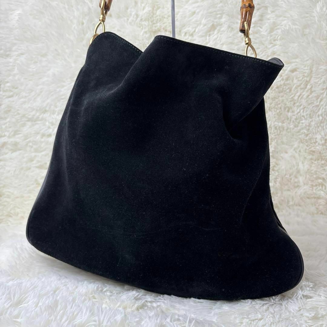 GUCCI - 美品✨GUCCI ワンショルダー 黒 バンブー スエードの GUCCI - 美品✨GUCCI ワンショルダー 黒 バンブー スエードの