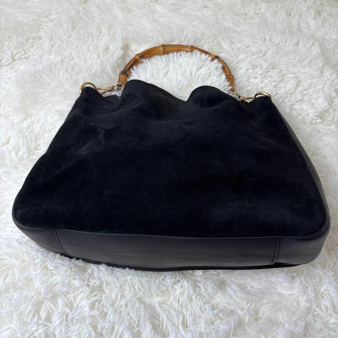 GUCCI - 美品✨GUCCI ワンショルダー 黒 バンブー スエードの GUCCI - 美品✨GUCCI ワンショルダー 黒 バンブー スエードの