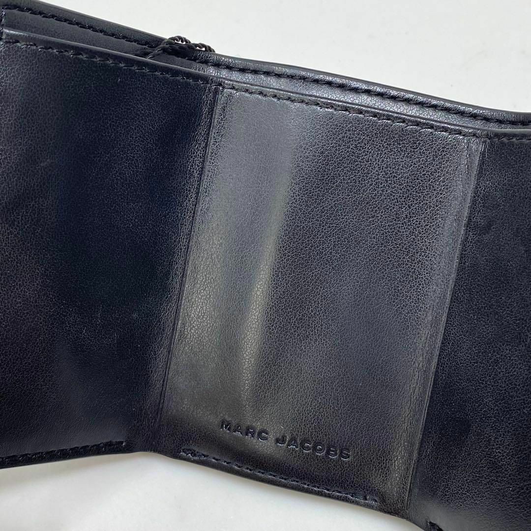 MARC JACOBS - MARC JACOBS 三つ折り財布 花柄 財布 ネイビー MARC JACOBS - MARC JACOBS 三つ折り財布 花柄 財布 ネイビー