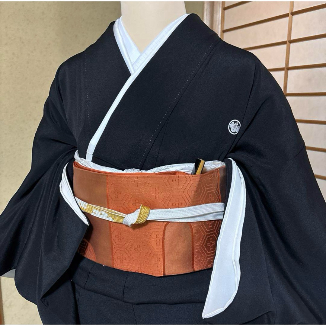 正絹黒留袖フルセット5点 着物+特選正絹袋帯+帯締め+帯揚げ+末広 正絹黒留袖フルセット5点 着物+特選正絹袋帯+帯締め+帯揚げ+末広