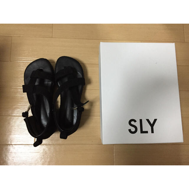 SLY(スライ)の＊さらに値下げしました♡【SLY】厚底サンダル 黒 レディースの靴/シューズ(サンダル)の商品写真