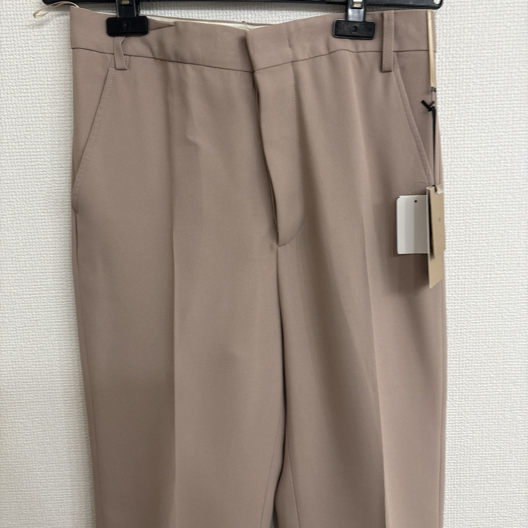 N°21(ヌメロヴェントゥーノ)の38 N°21 ピンク　カジュアルパンツ レディースのパンツ(カジュアルパンツ)の商品写真