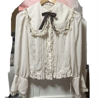 Innocent World(シャツ/ブラウス(長袖/七分))のフリマアイテム一覧 Innocent World(シャツ/ブラウス(長袖/七分))のフリマアイテム一覧