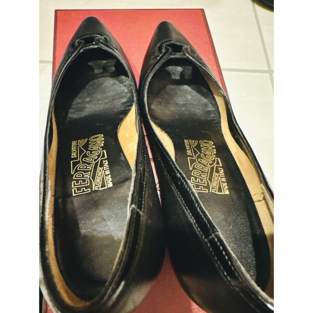 Salvatore Ferragamo - FERRAGAMO 美品 ハイヒール ポインテッド Salvatore Ferragamo - FERRAGAMO 美品 ハイヒール ポインテッド