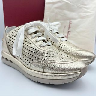 Salvatore Ferragamo - 未使用 サルヴァトーレフェラガモ NILE Salvatore Ferragamo - 未使用 サルヴァトーレフェラガモ NILE
