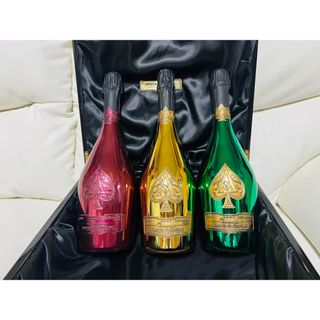 シャンパン/スパークリングワイン (レッド/赤色系)のフリマ シャンパン/スパークリングワイン (レッド/赤色系)のフリマ