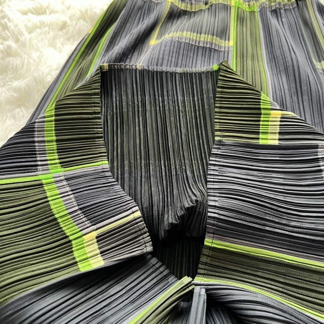 PLEATS PLEASE ISSEY MIYAKE - 美品 PLEATS PLEASE ISSEY MIYAKE PLEATS PLEASE ISSEY MIYAKE - 美品 PLEATS PLEASE ISSEY MIYAKE
