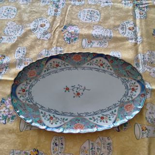 有田焼 - 第一陶器 和光園 赤絵花紋 菊割鉢 5枚セット 色絵染付 有田焼 - 第一陶器 和光園 赤絵花紋 菊割鉢 5枚セット 色絵染付
