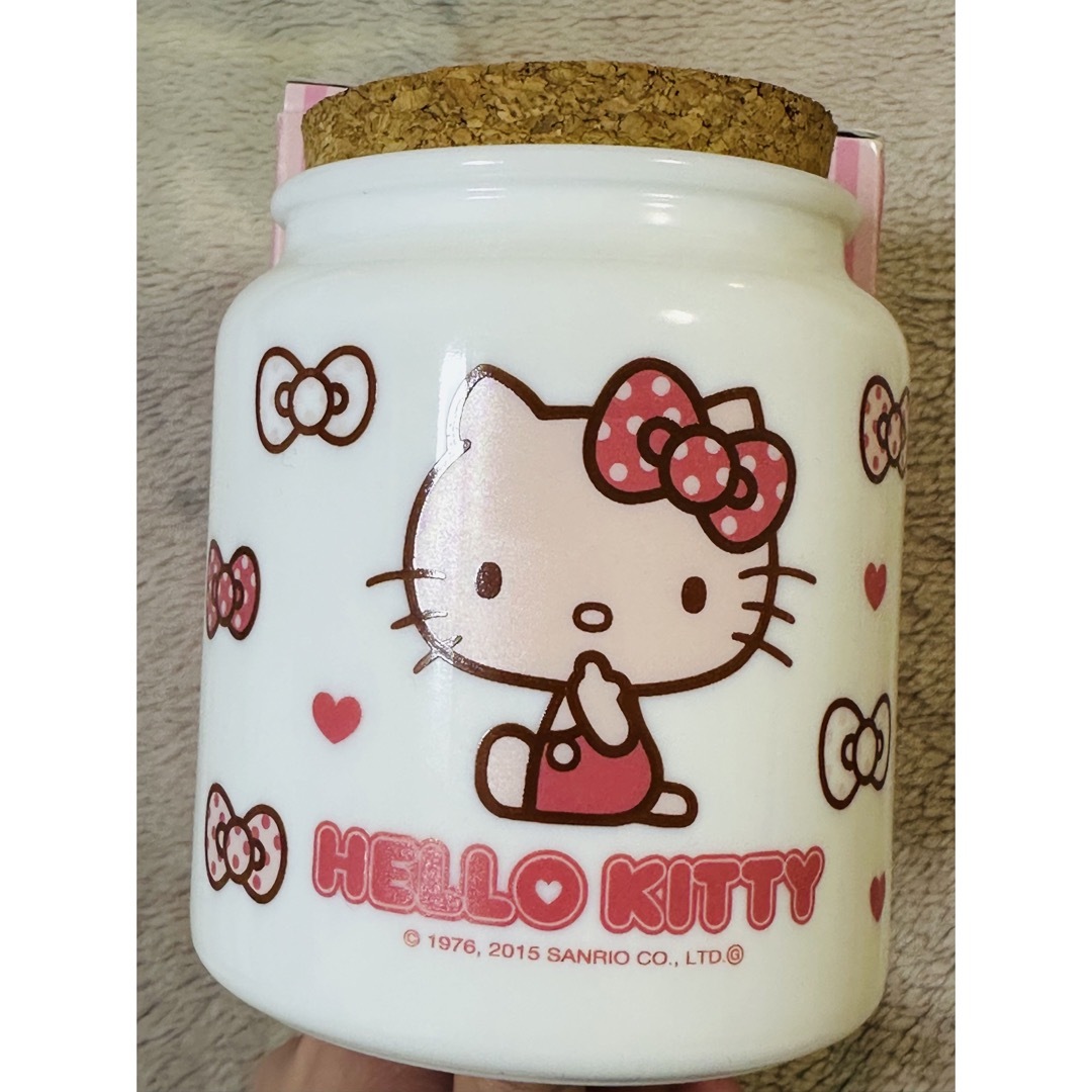 サンリオ - 美品 ハローキティ ガラスポット ガラス小物入れの サンリオ - 美品 ハローキティ ガラスポット ガラス小物入れの
