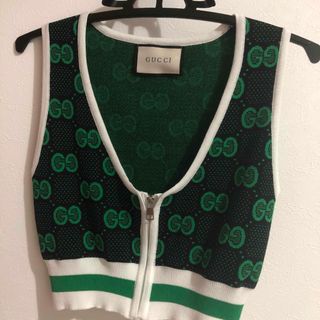 GUCCI(タンクトップ)のフリマアイテム一覧 GUCCI(タンクトップ)のフリマアイテム一覧