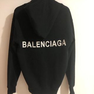 BALENCIAGA - バレンシアガ 新作 パーカーの通販 by カイちゃん BALENCIAGA - バレンシアガ 新作 パーカーの通販 by カイちゃん