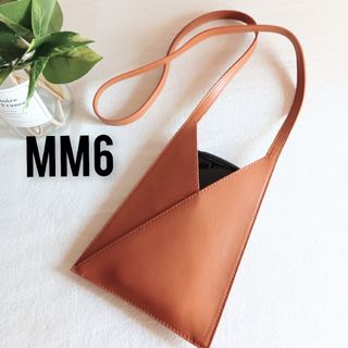 MM6(ブラウン/茶色系)のフリマアイテム一覧 MM6(ブラウン/茶色系)のフリマアイテム一覧