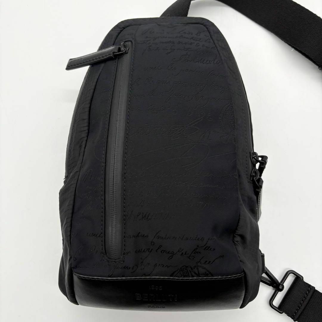 BERLUTI - 【限定品☆極美品】Berluti ボディバッグ BERLUTI - 【限定品☆極美品】Berluti ボディバッグ