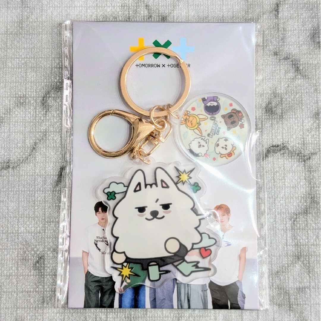 TOMORROW X TOGETHER - TXT プルバトゥ チェヨンモン 2P TOMORROW X TOGETHER - TXT プルバトゥ チェヨンモン 2P