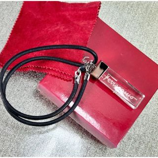 Salvatore Ferragamo - FERRAGAMO vintage フェイクパールロゴ Salvatore Ferragamo - FERRAGAMO vintage フェイクパールロゴ